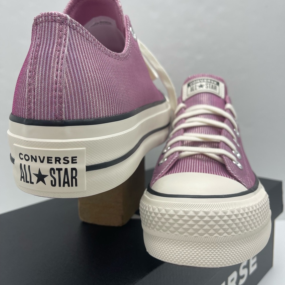 Converse WMNS Chuck Taylor All Star Lift Ox Platform Sparkle Low Top Sneakers - Picture 6 of 16
